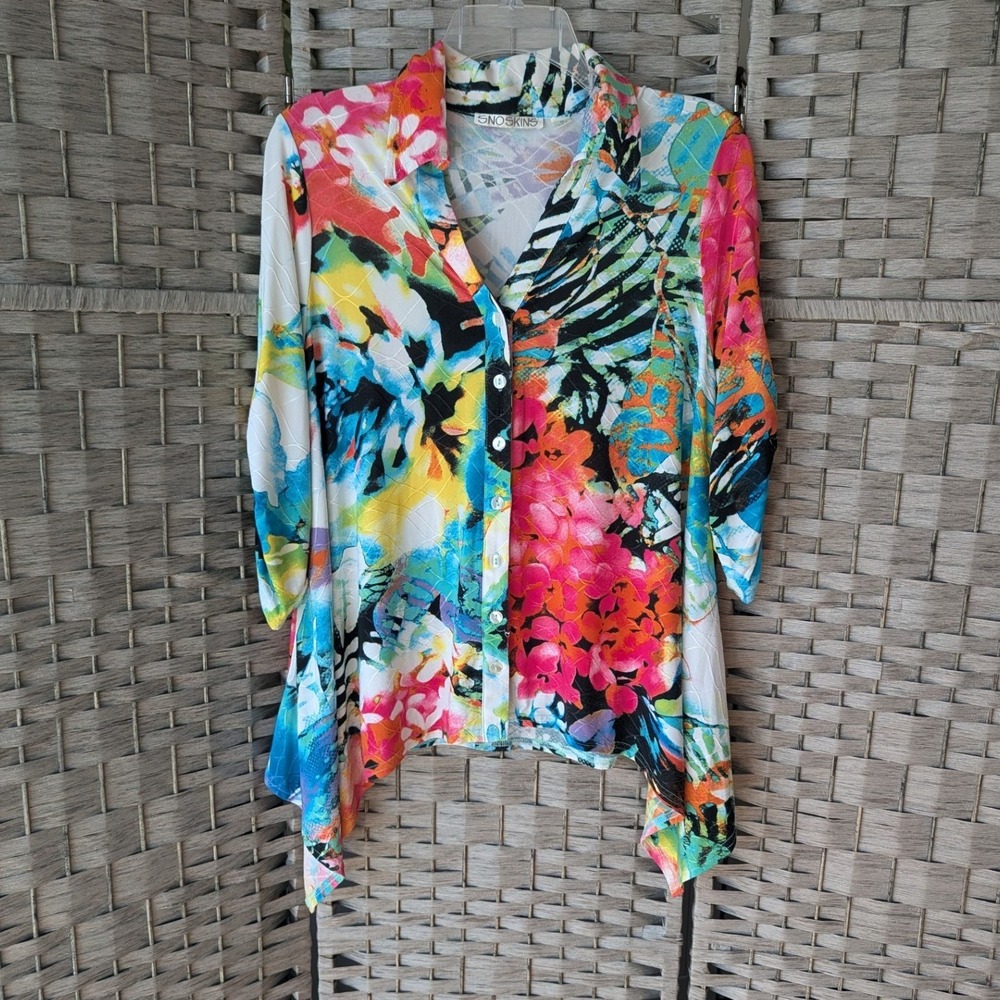 Snoskins Button Up Top Floral Mixed Animal Print Sharkbite Hem Sz M Colorful